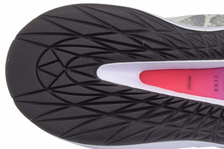NikeCourt Air Zoom Zero Smooth and flexible 